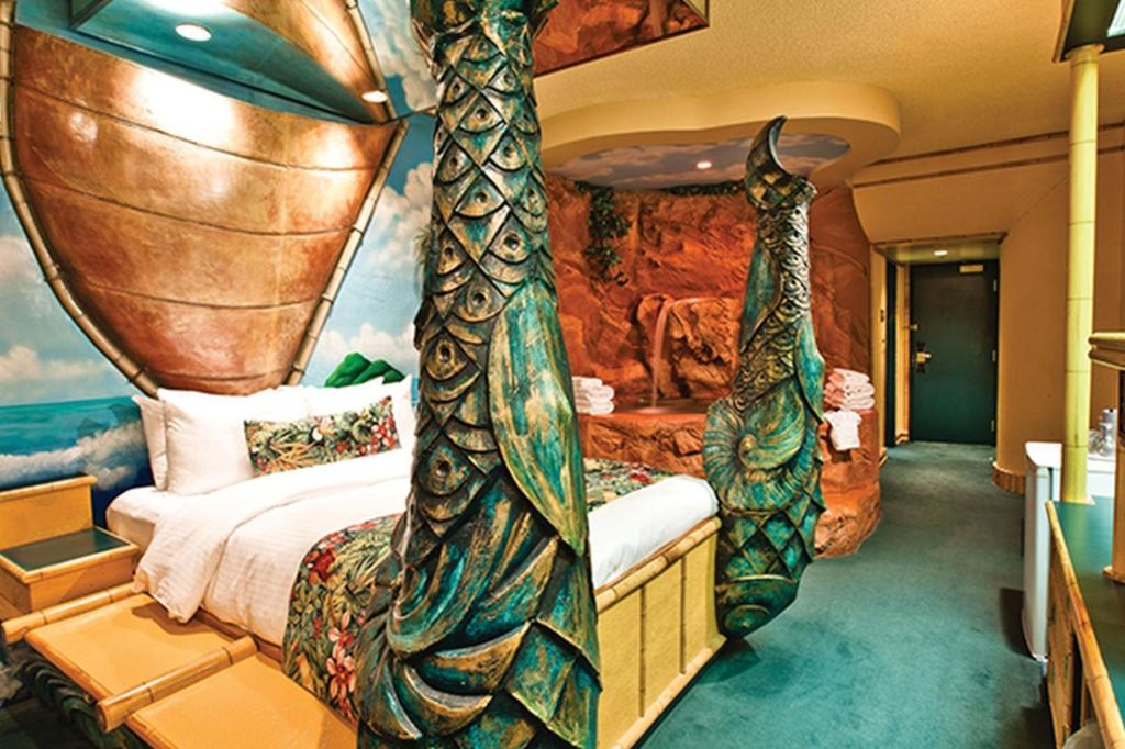 A Canadian Fantasy Awaits In This Themed Hotel A Canadian Fantasy Awaits In This Themed Hotel