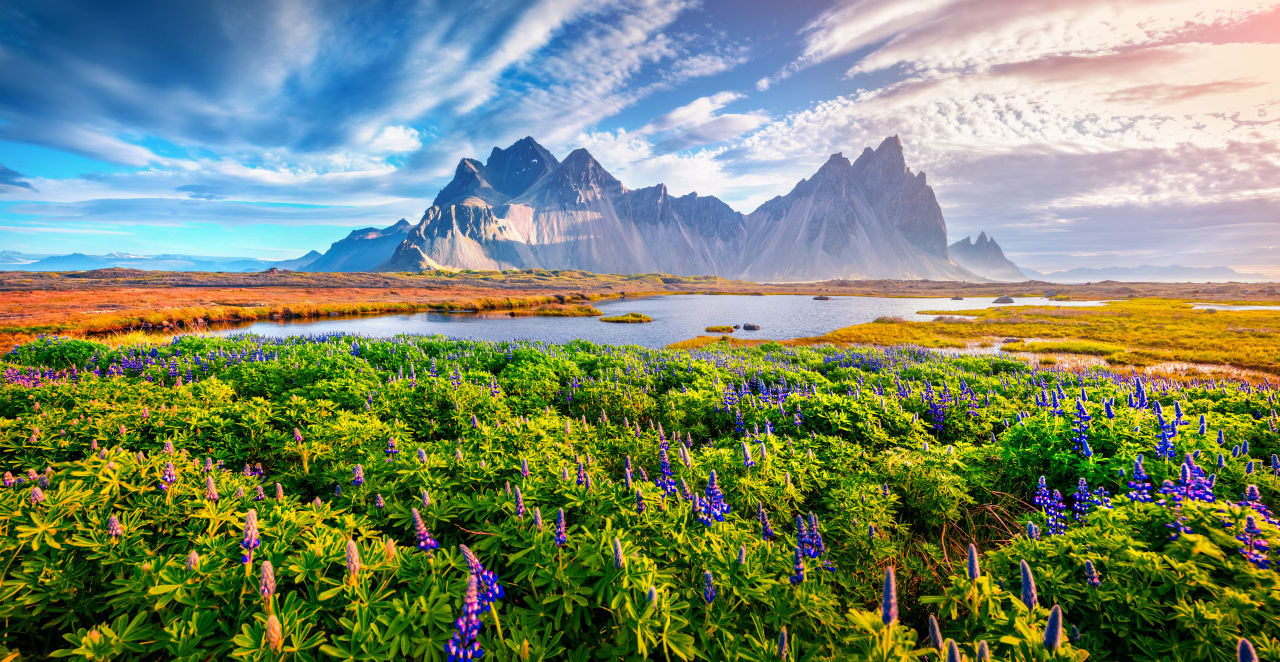 Explore Iceland's Most Unreal Landscapes on One Bucket-List Trip 🇮🇸