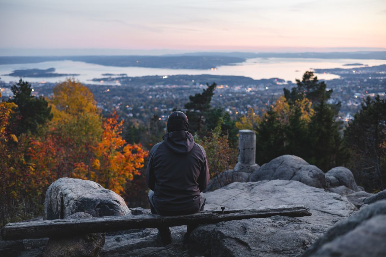 man overlooking oslo