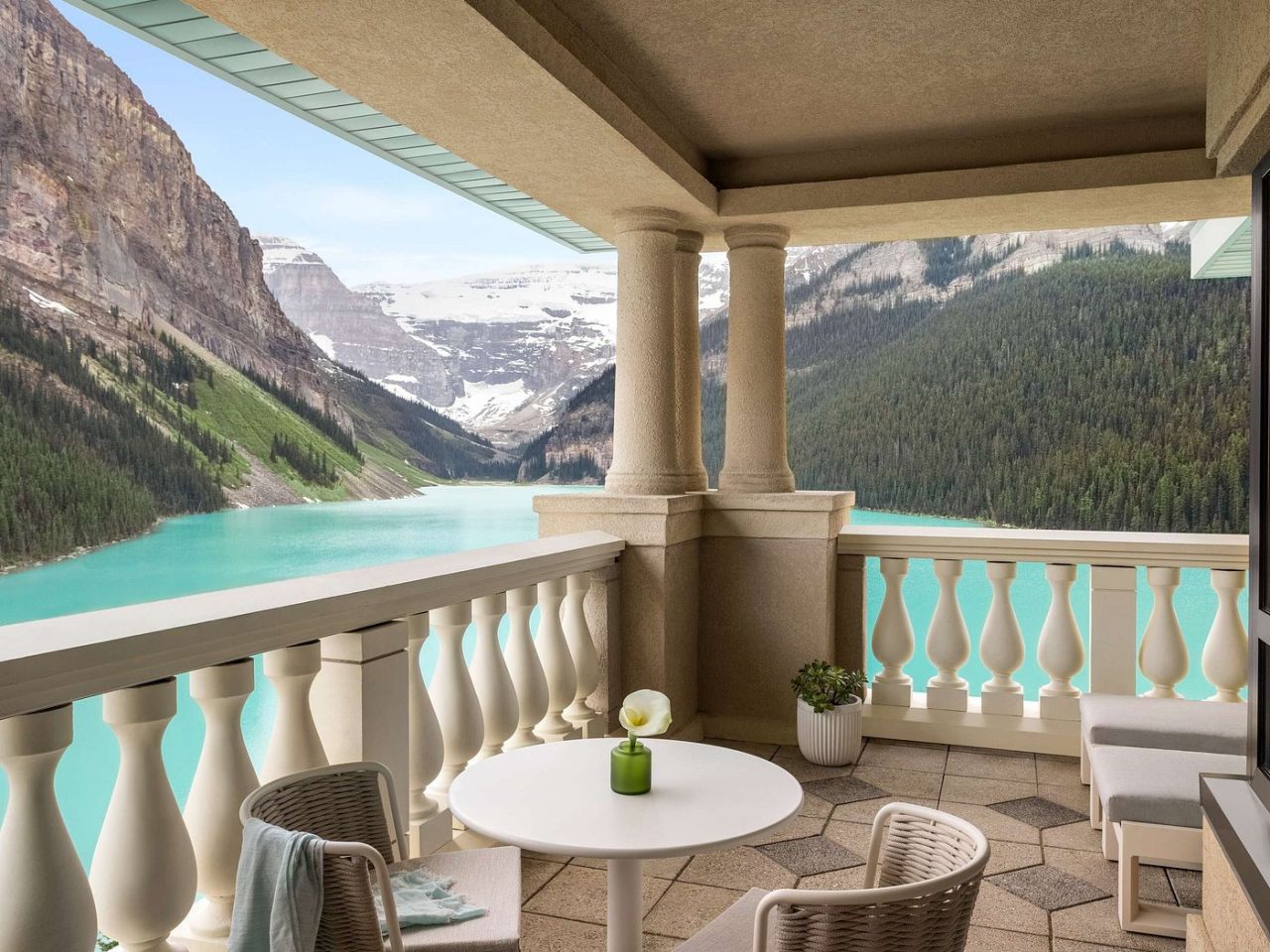 Sleep on the Edge of Lake Louise in a 5⭐️ Château