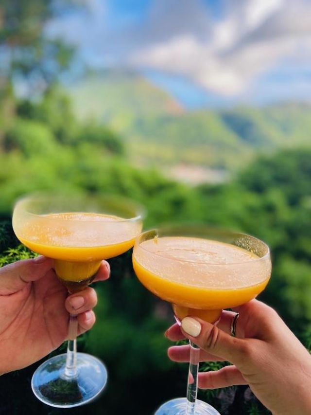 Drinks in front of Green Fig Resort & Spa