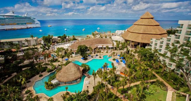 Grand Park Royal Cozumel Exterior