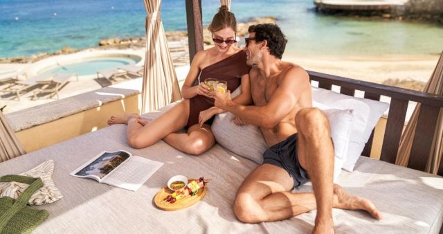 Couple at Grand Park Royal Cozumel
