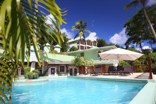 Marigot Beach Club & Dive Resort Pool