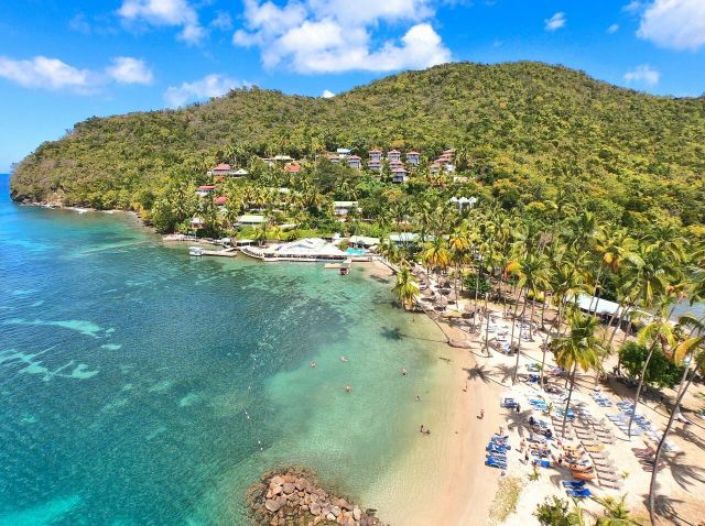 Marigot Beach Club & Dive Resort Beach