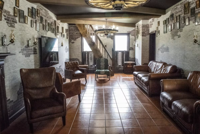 Wizard's Dark Manor Living Room