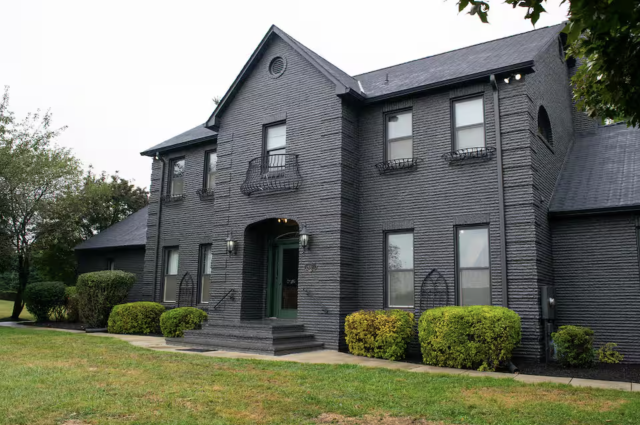 Wizard's Dark Manor Exterior