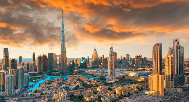 Is Dubai International Airport Open on April 16? Delays, Cancellations, and a Visa Warning for Stranded Travelers