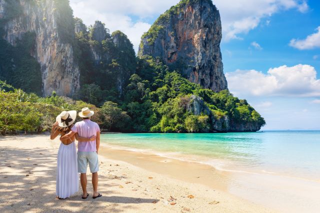 Thailand Ends 60-Day Visa-Free Entry for 93 Countries — Here's What American Travelers Need to Know