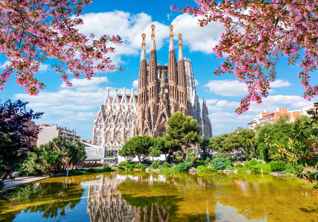 Barcelona’s Sagrada Família Is Now the World’s Tallest Church