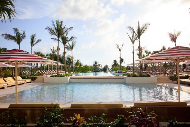 A Grand Cayman Escape With Rooftop Sunset Views