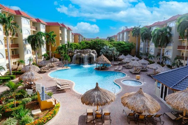Eagle Beach Resort Aruba Pool