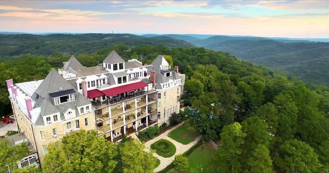 The 1886 Crescent Hotel & Spa 
