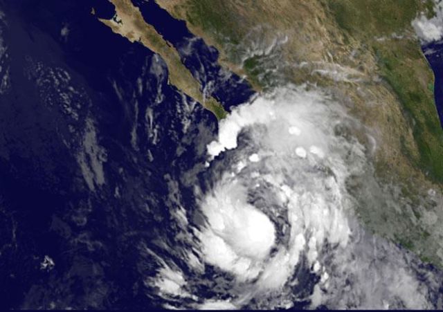 Puerto Vallarta Hurricane Simon: Airport & Travel Updates