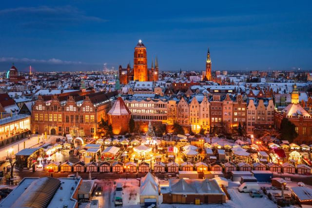 Gdańsk: Poland’s Most Charming Christmas Market Awaits 🎄