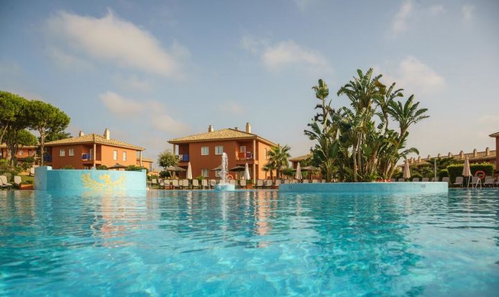 Hotel 4 Estrellas en la Playa de Chiclana, Cádiz