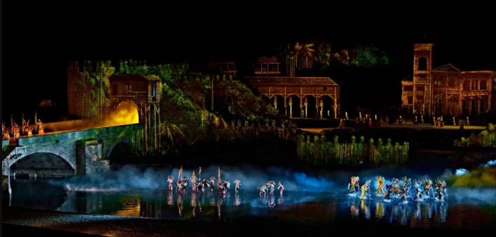 Escapada a Toledo: Hotel 4* y Entrada a Puy du Fou