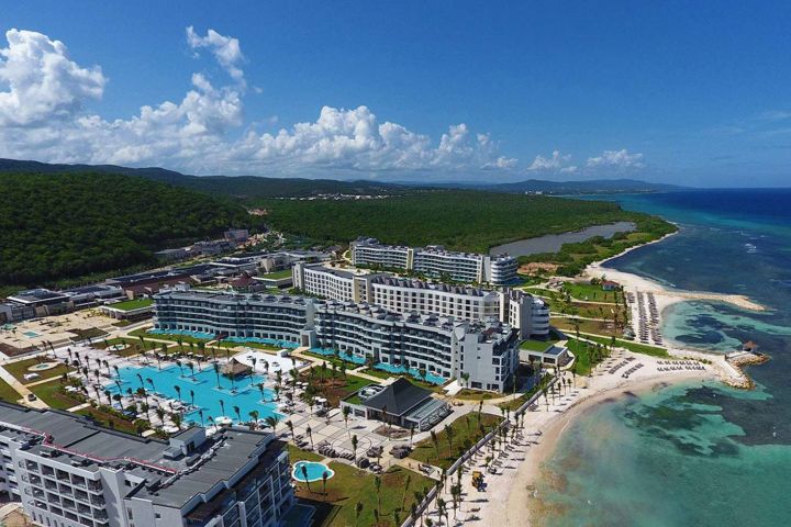 Save 50%! 5⭐ Jamaica all-inc ADULTS-ONLY week w/flights, suite upgrade & more - Vimarsana News