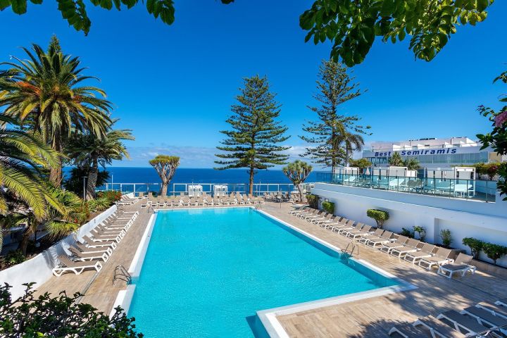 Hotel 5 estrellas en Tenerife con vistas al mar