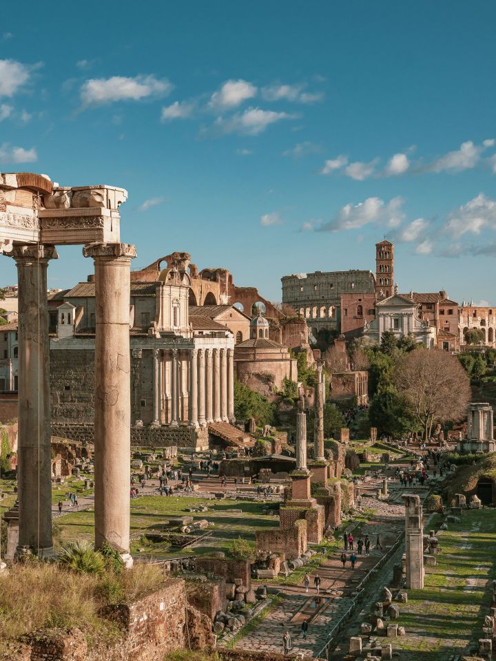 See Europe’s Highlights on a Rome to London Tour | Travelpirates