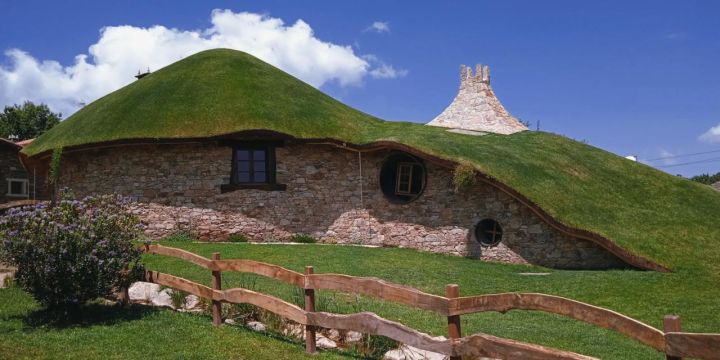 Alojamiento en una Auténtica Casa Hobbit en Galicia