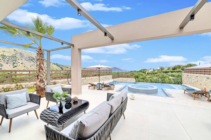 Kreta: Villa mit beheiztem Pool 🏊🏻♂️ | Urlaubspiraten