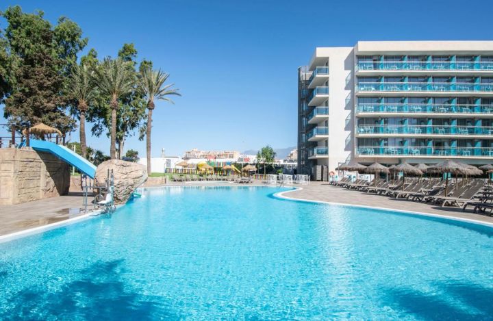 Hotel en Roquetas de Mar 🌊