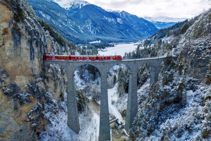 Viaje a los Alpes Suizos: Bernina Express, Lago de Como y Milán