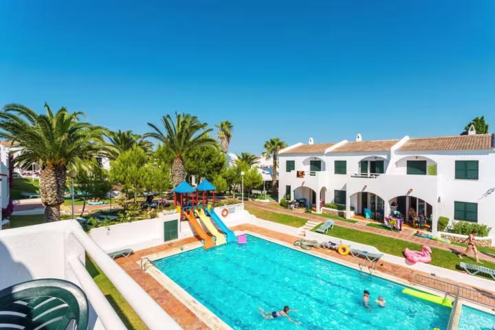 Escapada a Menorca en primavera para grupos o parejas 🌸