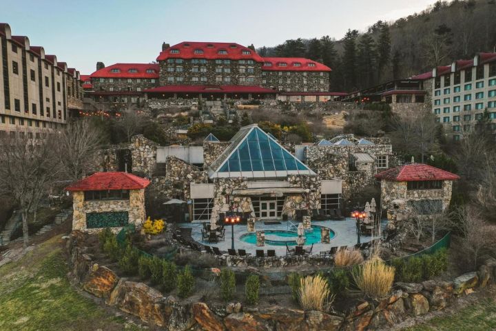 This Retreat Might Have the Best Cave Pool We've Seen | TravelPirates