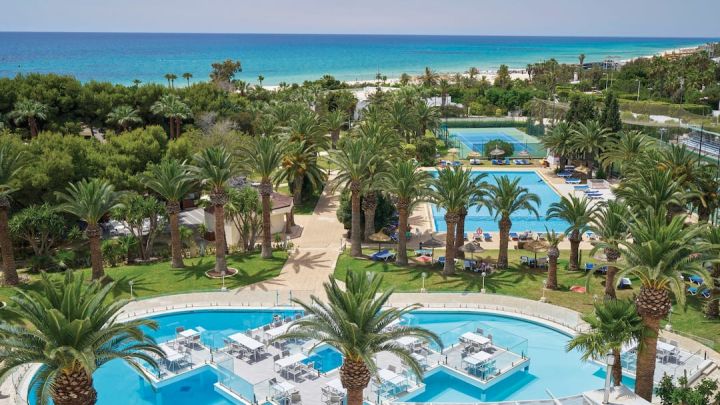 Tunisia 5⭐ all-inclusive family week -- 36% OFF & 1 free child