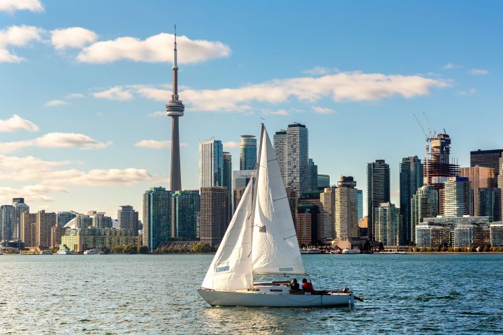 Toronto return flights from £299 with a free Iceland stopover
