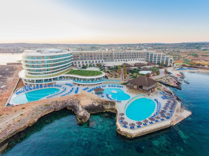 4⭐️ Malta winter-sun long weekend getaway