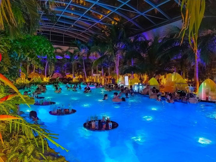 Baños termales más grandes de Europa: escapada a Bucarest