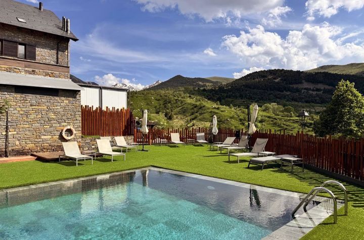 Relax 4* con SPA en el corazón del Pirineo Catalán 💚