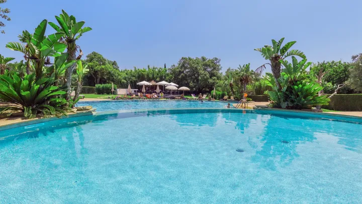 Escapada al Algarve en resort 4* con 7 piscinas 🏖️🌞