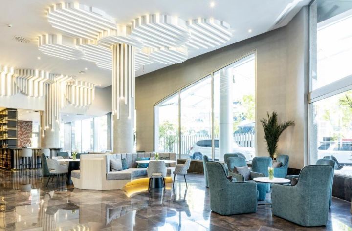 Skip Group Chat Drama😫Spend 5 Nights in Madrid Instead 💃🍷