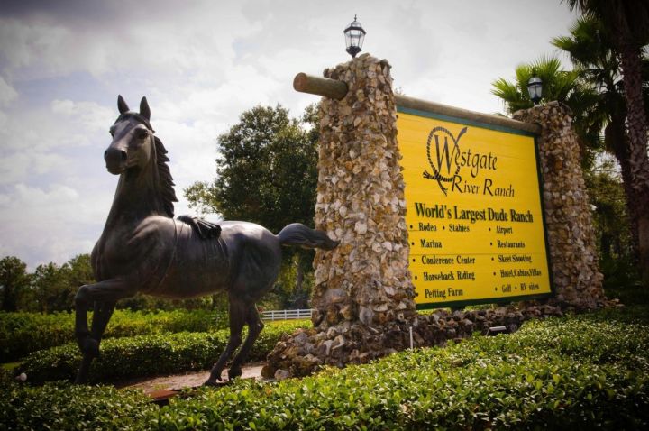 Florida Stay with a Ranch, Water Park & Rodeo | TravelPirates