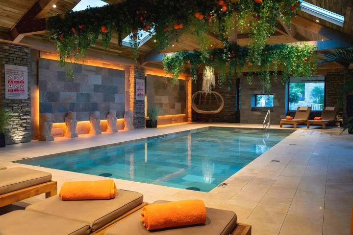 Great rates at 5⭐️ spa hotel in Wales 😍