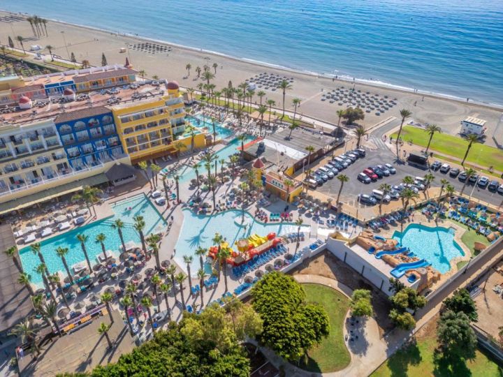Resort 4* en Roquetas de Mar