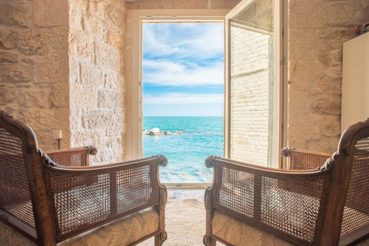 Alojamiento con vistas al Adriático en Puglia