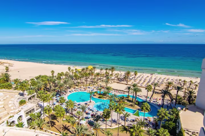 4β all-inclusive Tunisia family week with flights for a STEAL π΄
