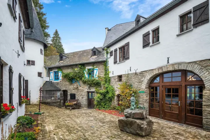 Escapada a Pueblos de Cuento en Europa: Ardenas y Francia Medieval